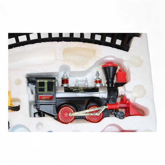 Battery Operated Western Special Train Set With Sound Station & Tracks - Picture 4 of 10